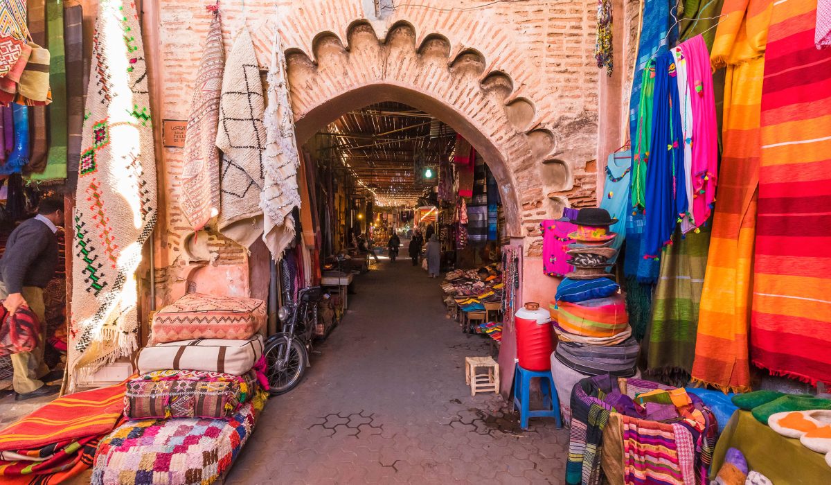 Souvenirs,On,The,Old,Arabic,Market